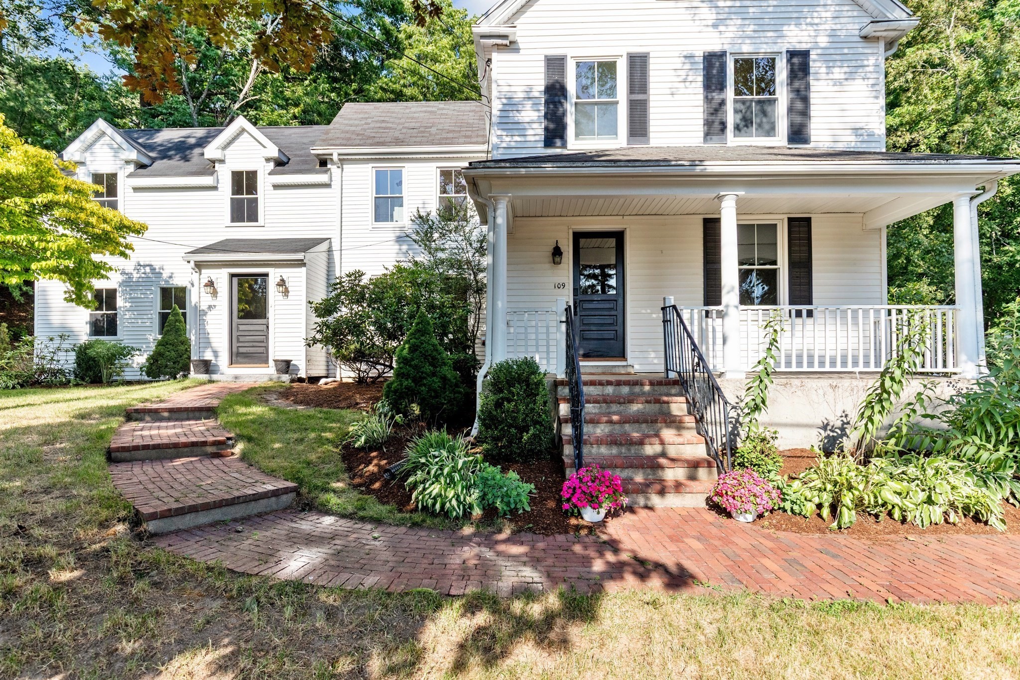 109 Grove St