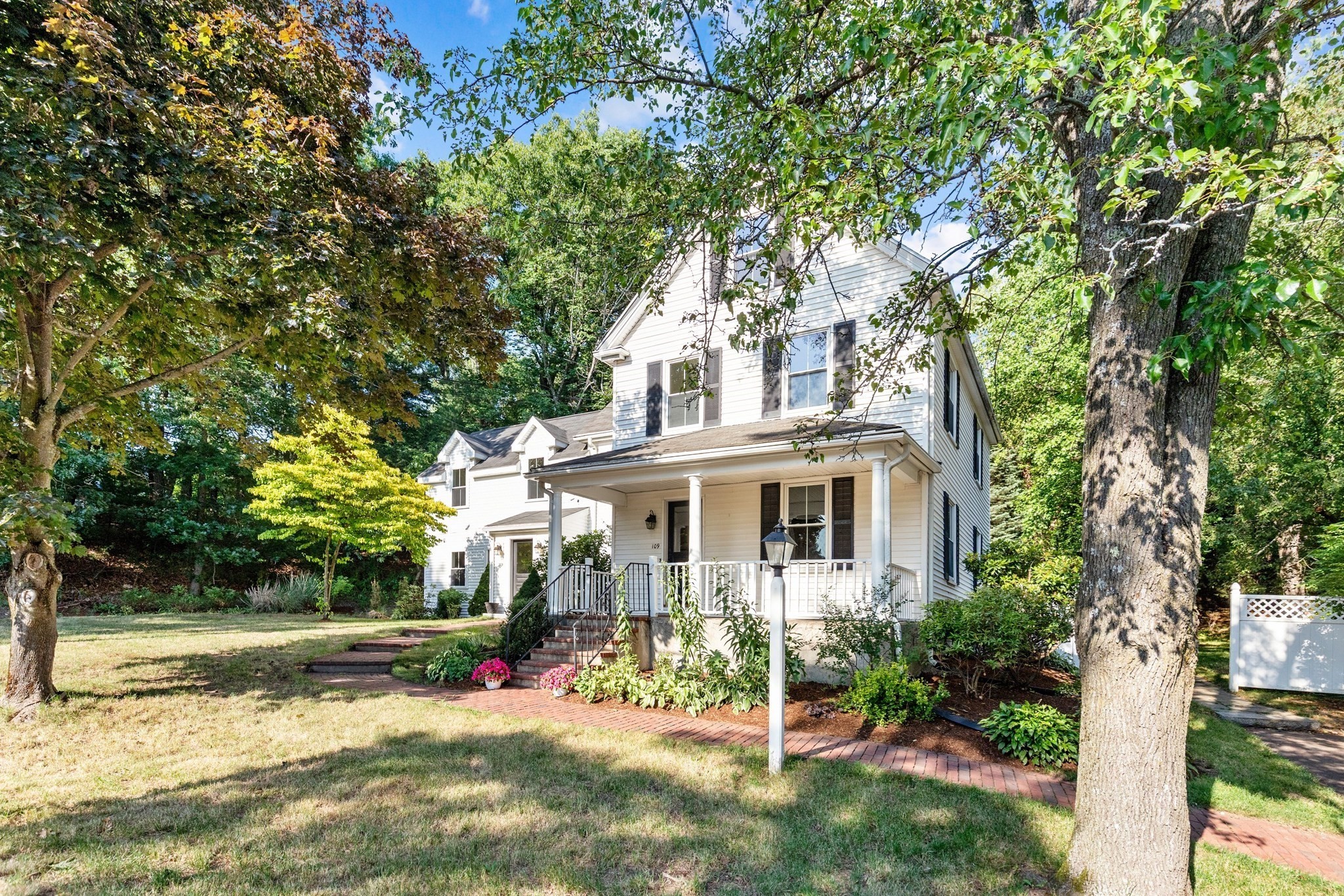 109 Grove St