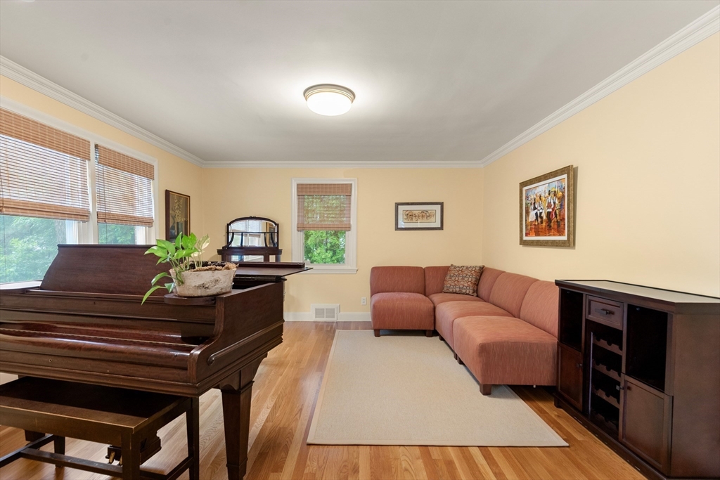 1 Dawes Rd