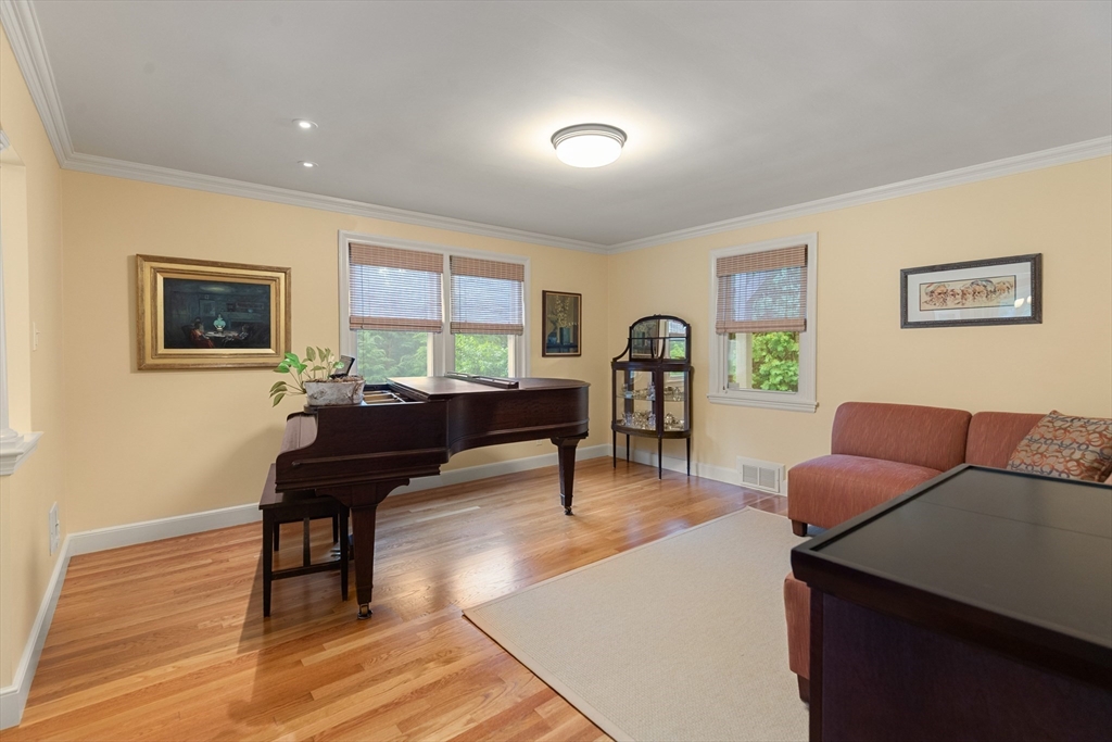 1 Dawes Rd