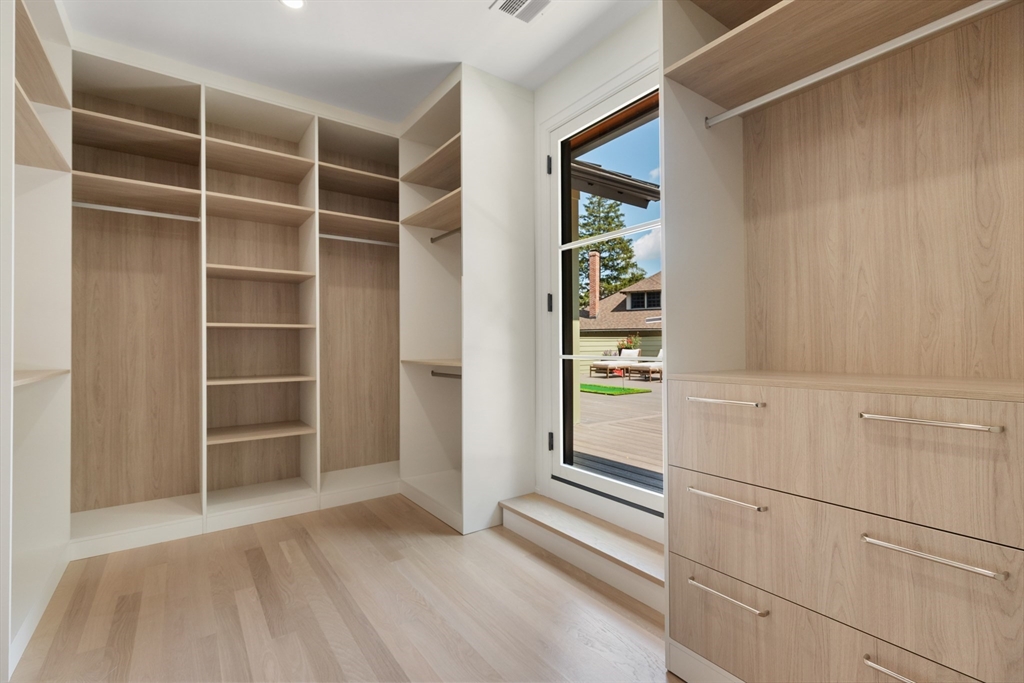 4 Percy Rd