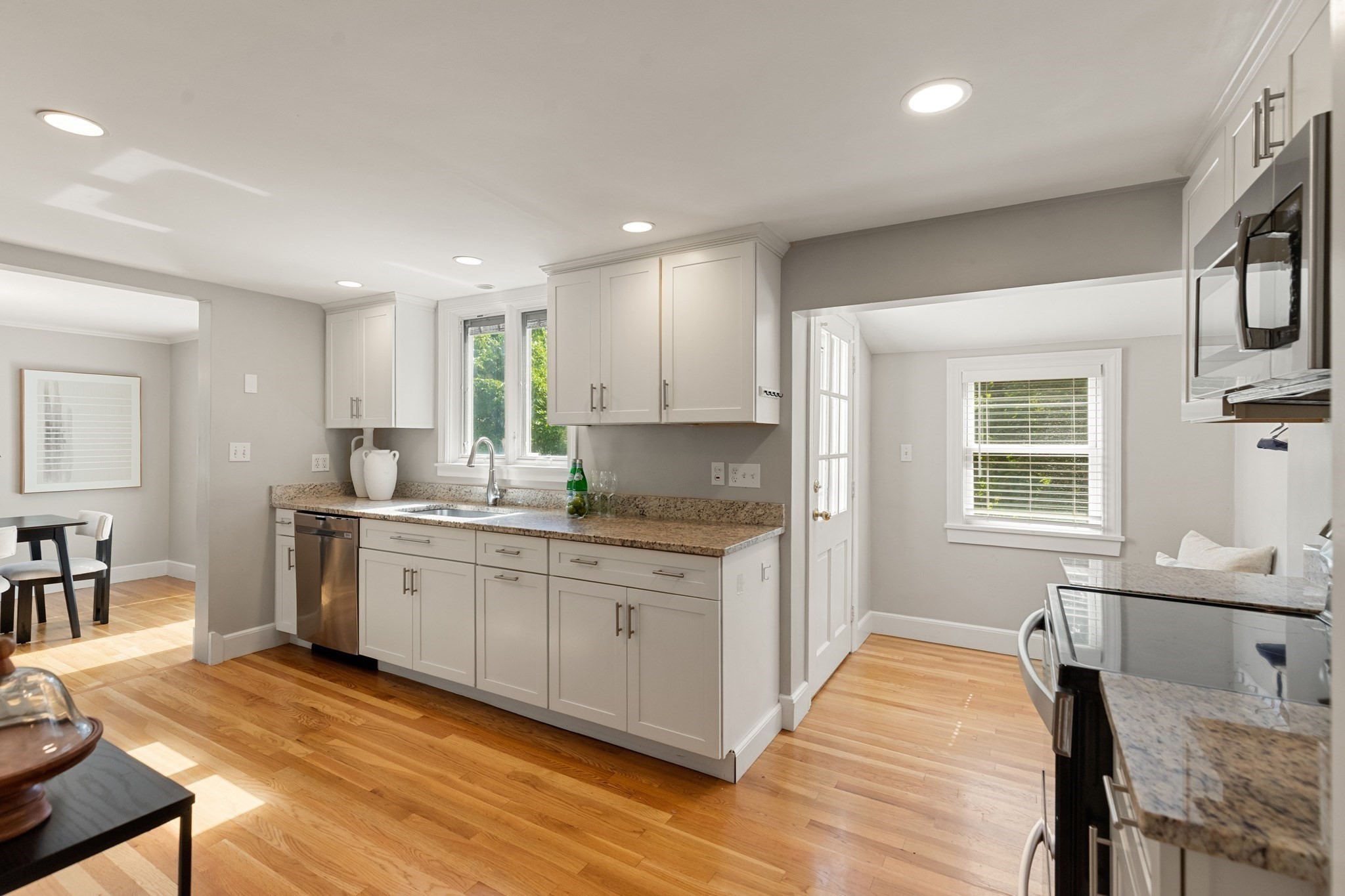11 Stratham Rd