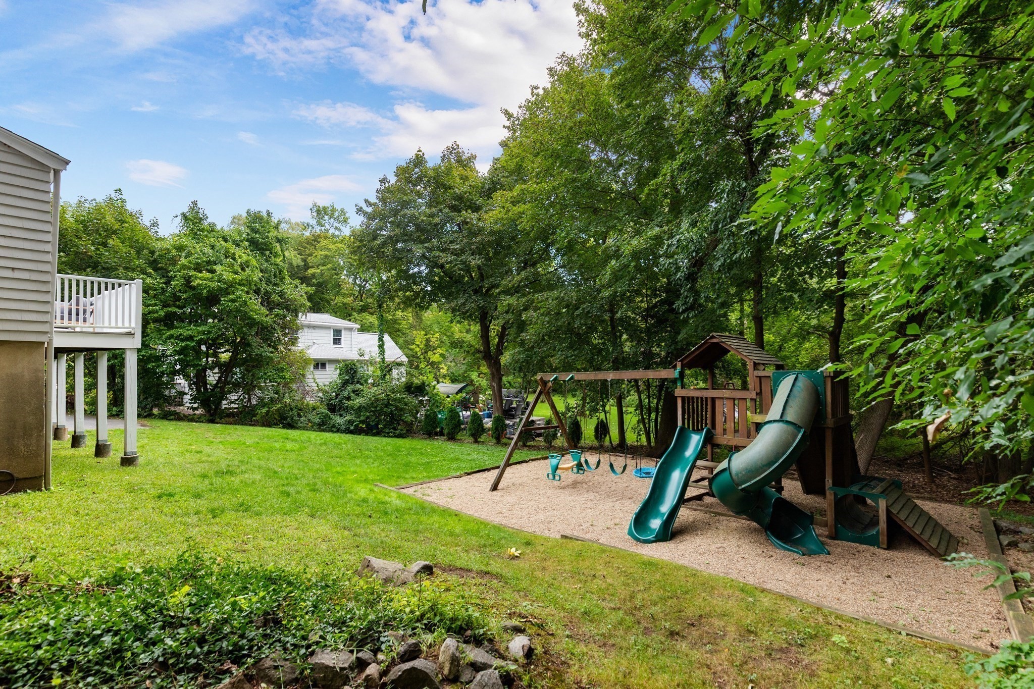 11 Stratham Rd
