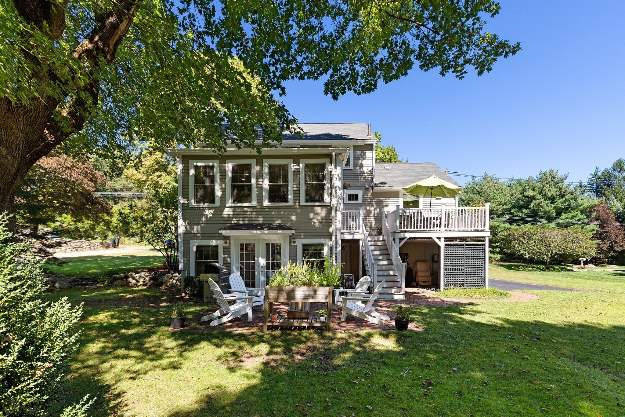 310 Concord Ave