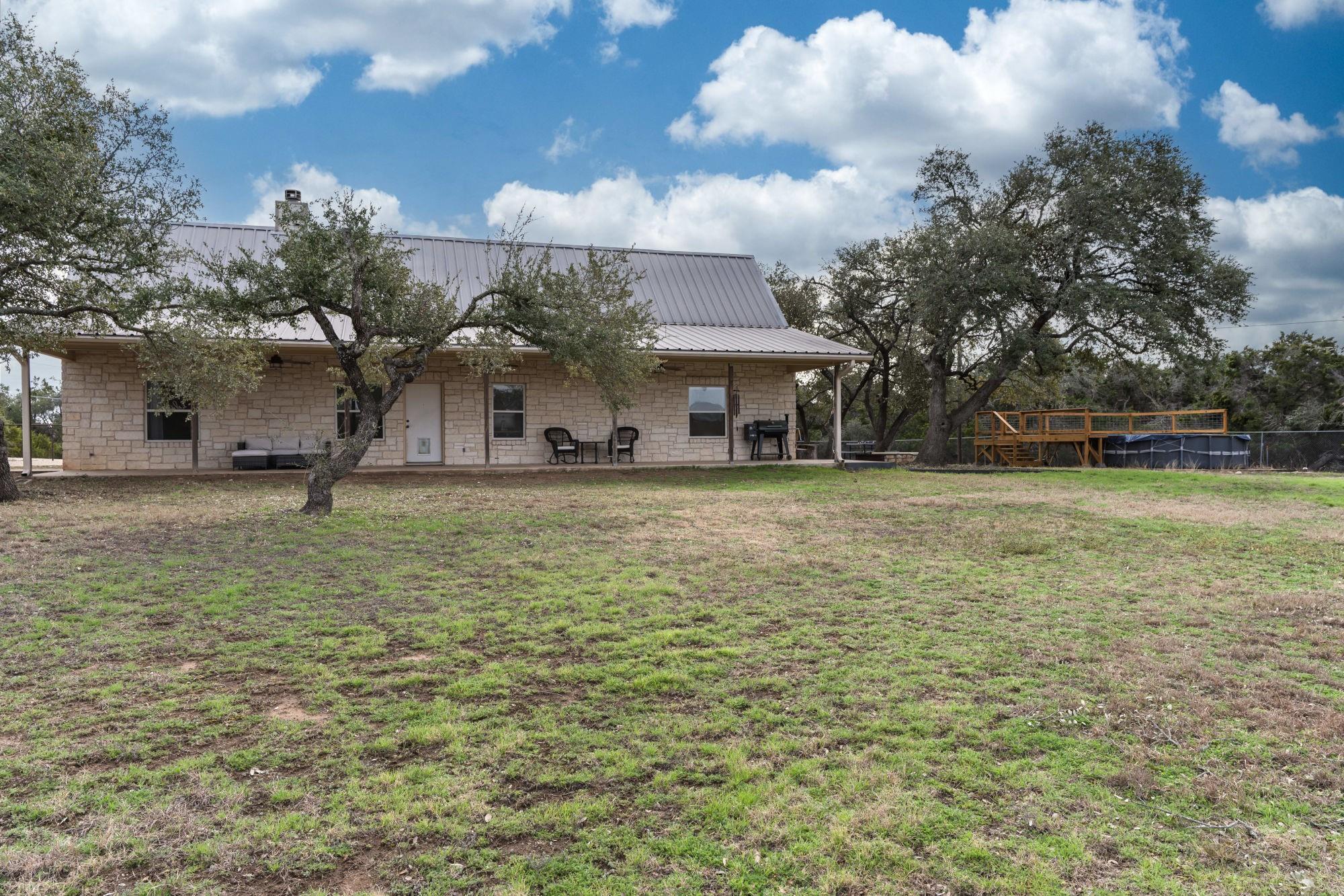 2551 Spring Valley DR