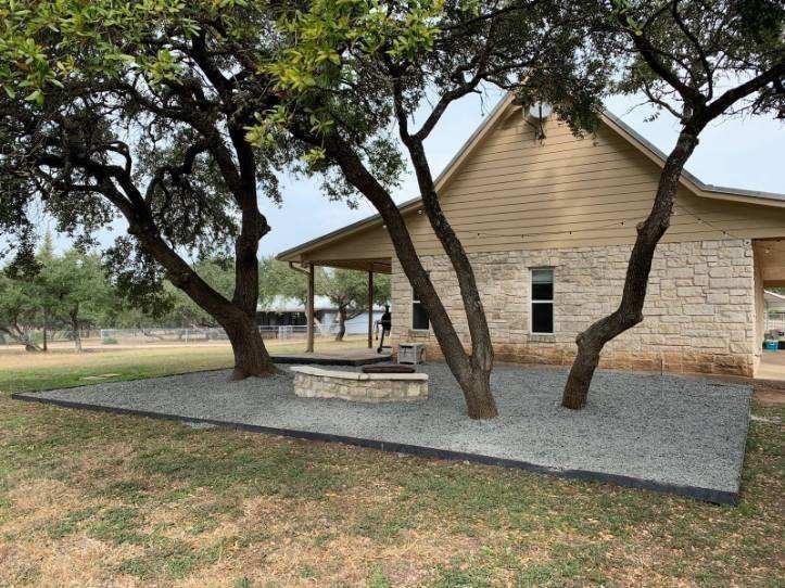 2551 Spring Valley DR