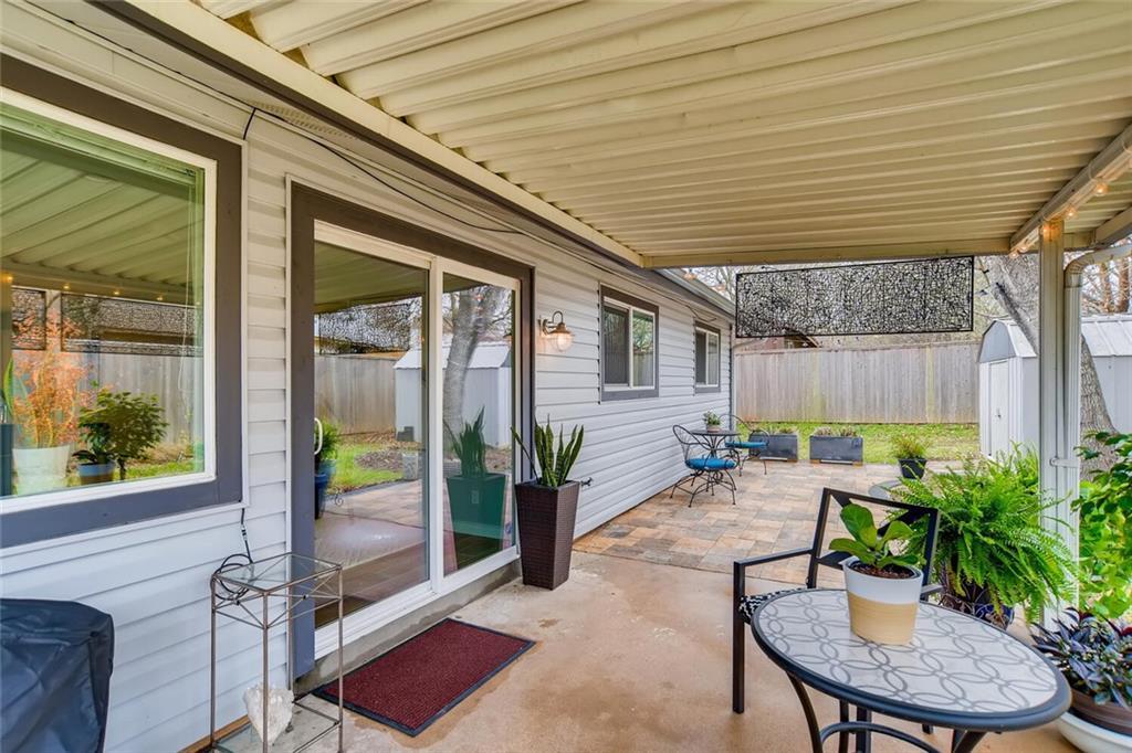 2403 Aldford DR