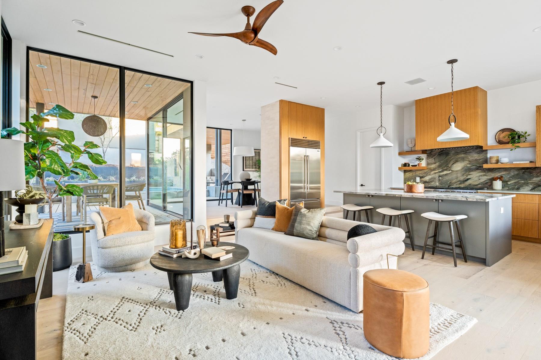 1505 Alameda DR