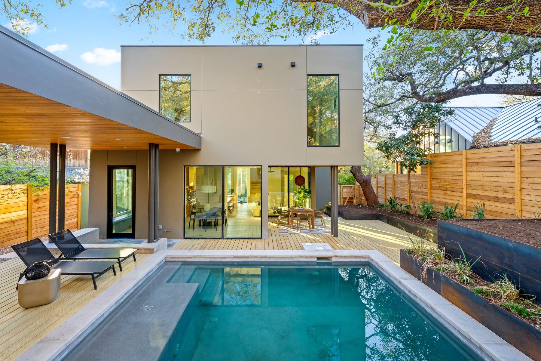 1505 Alameda DR