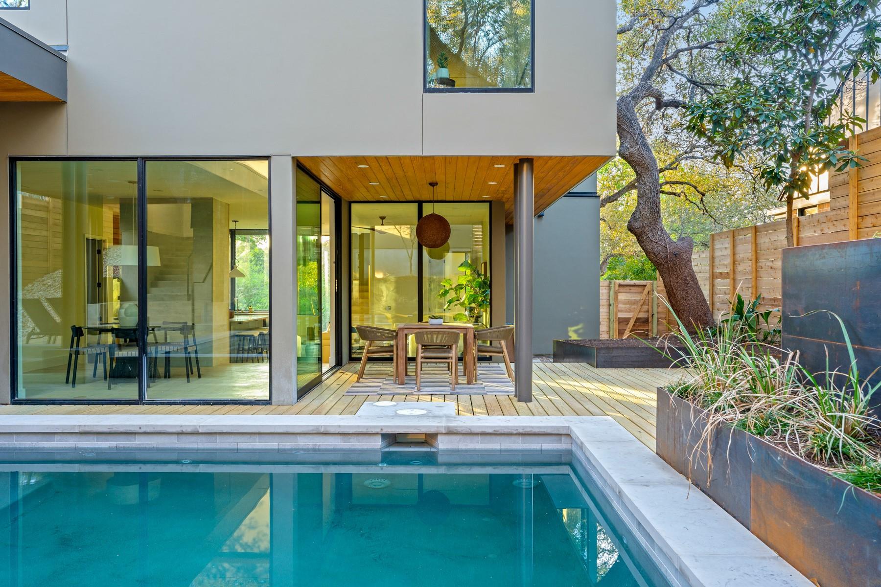 1505 Alameda DR