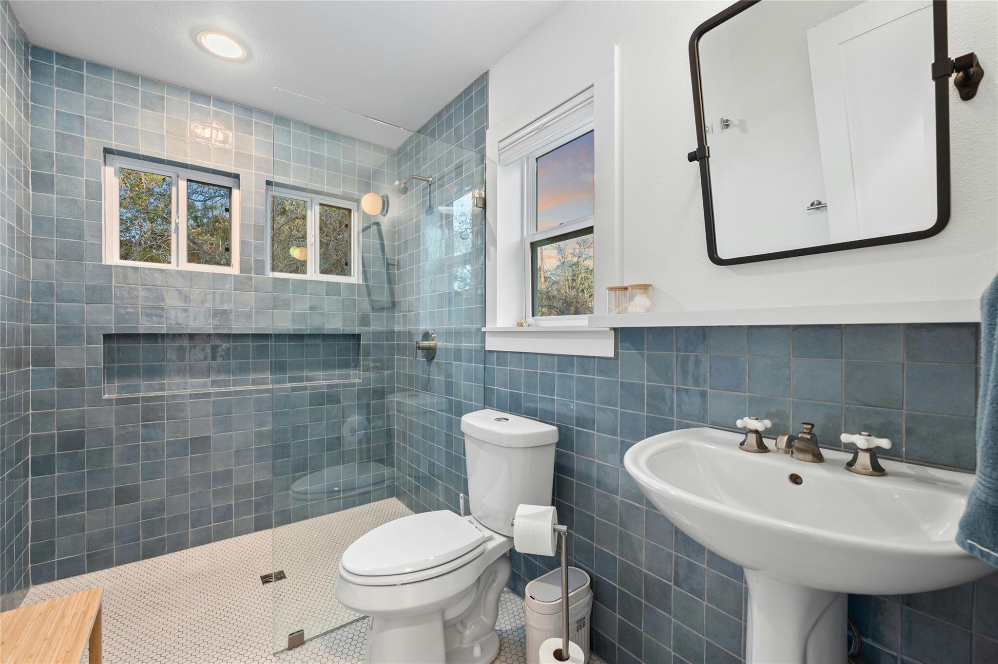 550 Cliffside 29-30 RD