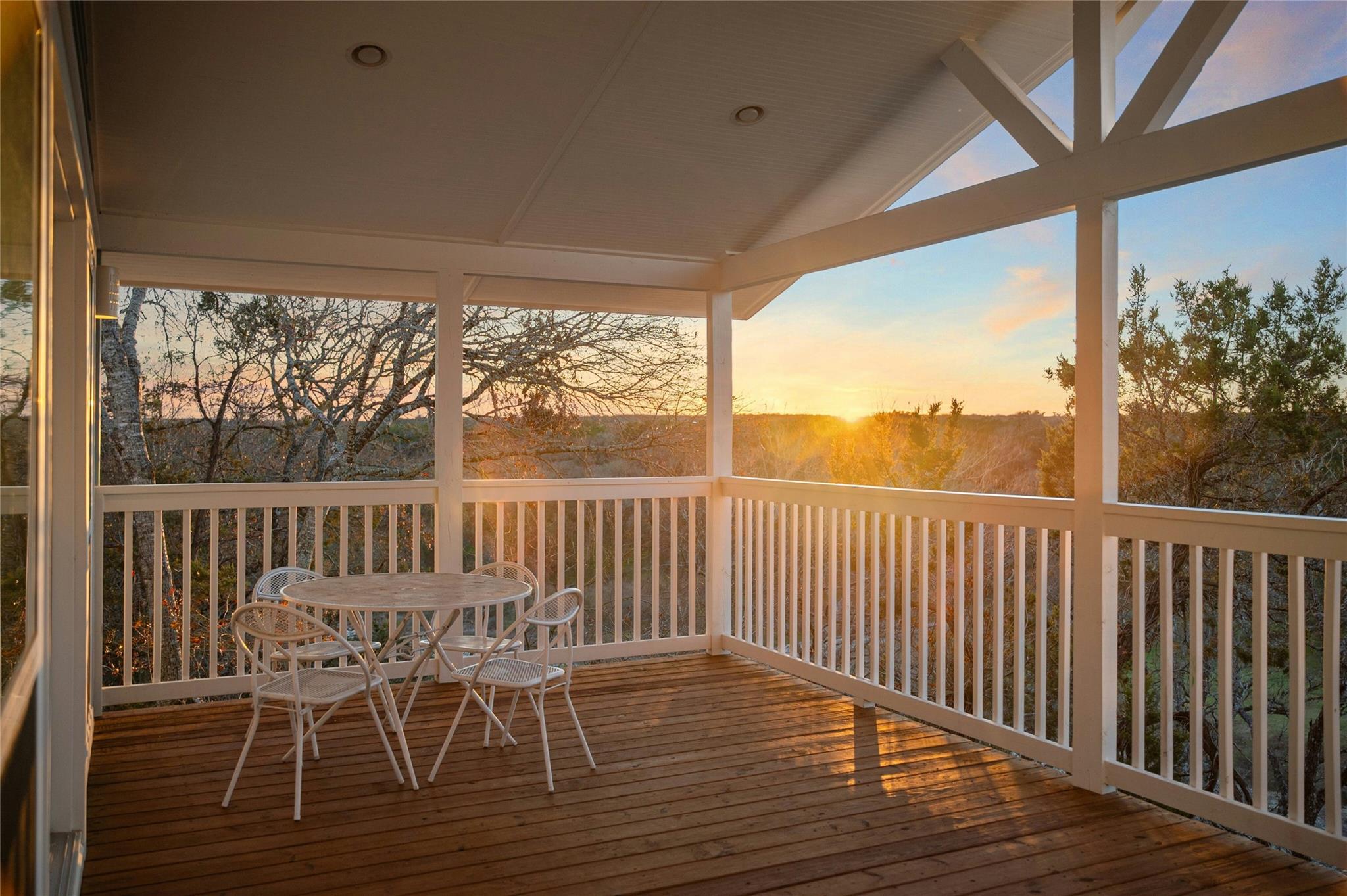 550 Cliffside 29-30 RD