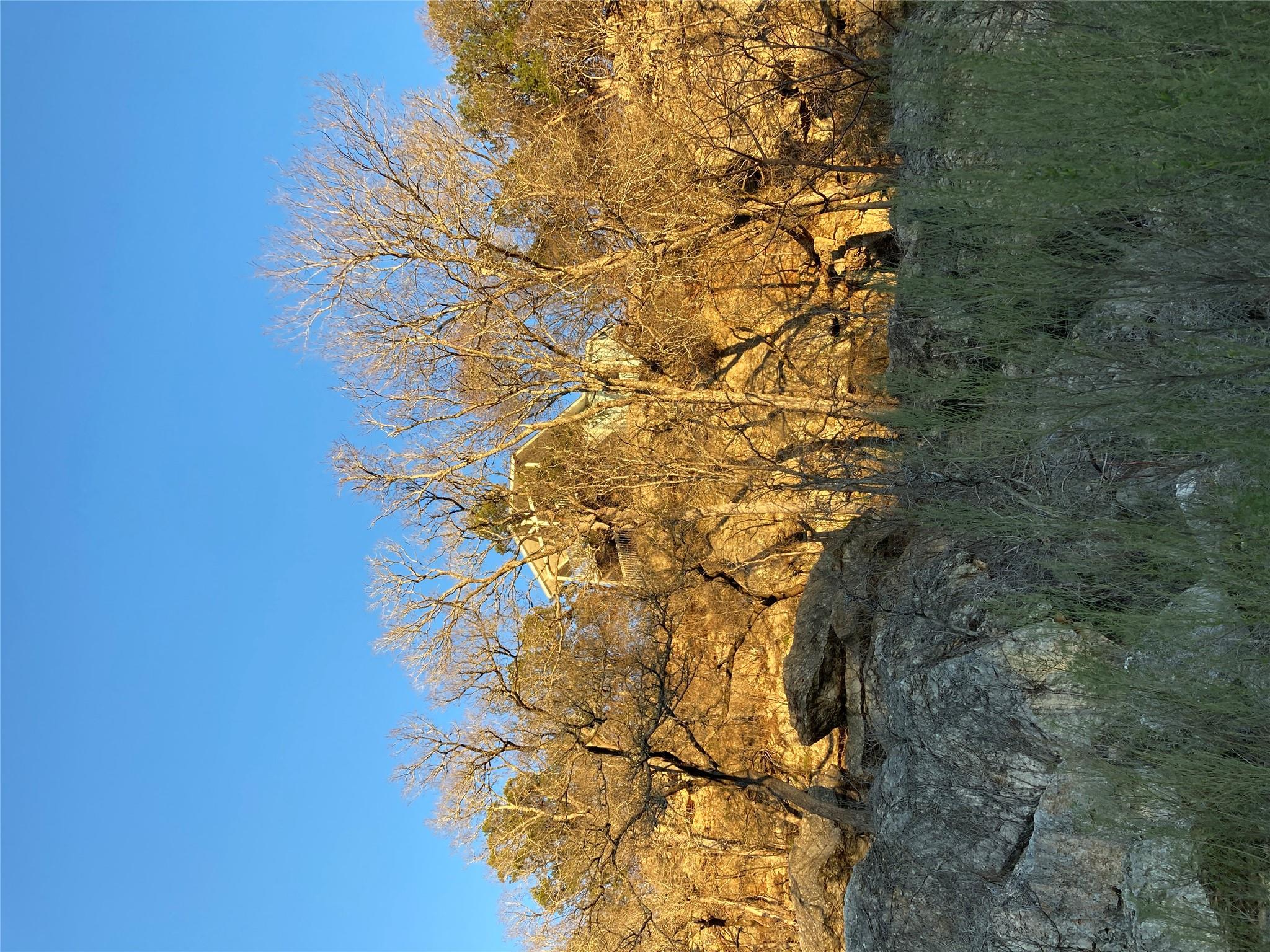 550 Cliffside 29-30 RD