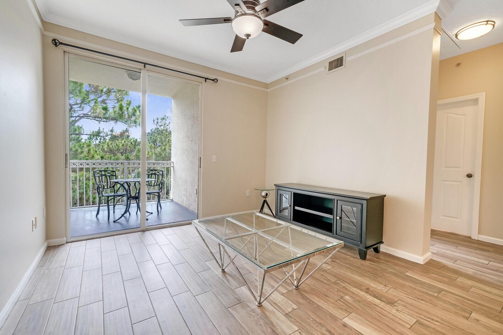 2310 Myrtlewood Circle E