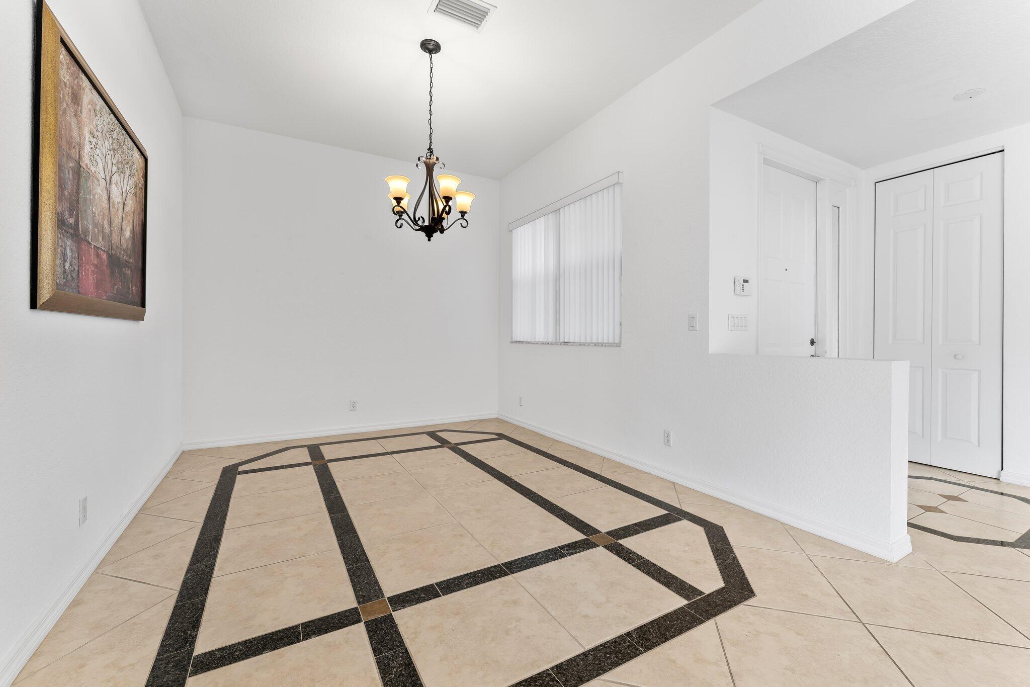156 Isle Verde Way