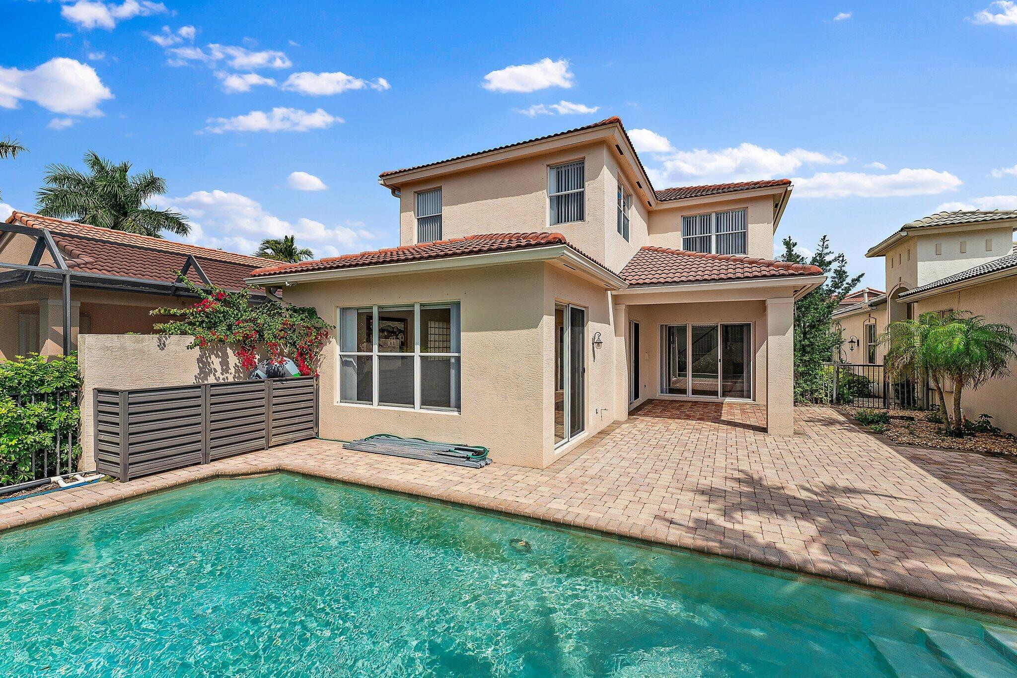 156 Isle Verde Way