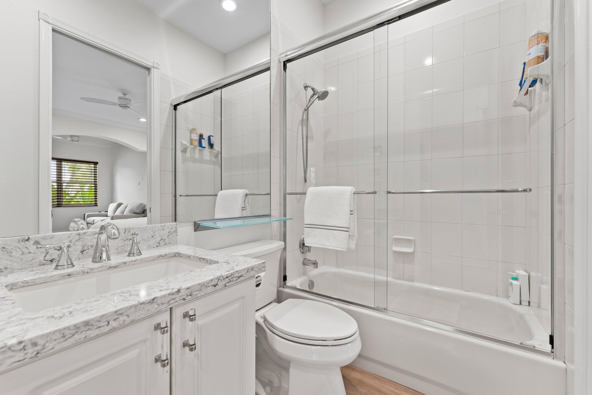 102 Isle Verde Way Way