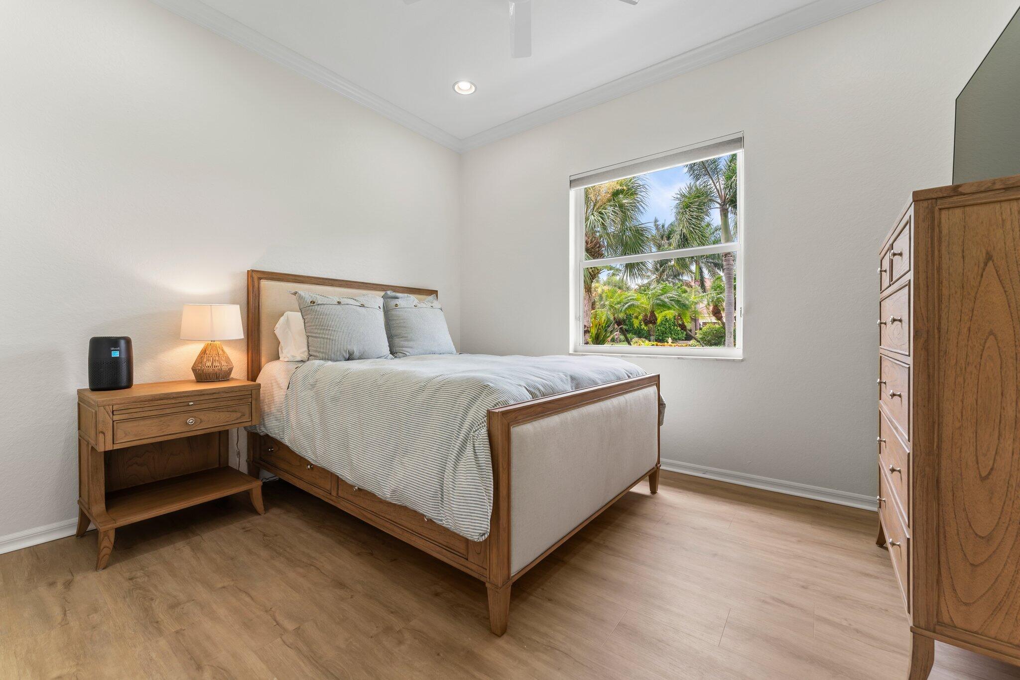 102 Isle Verde Way Way