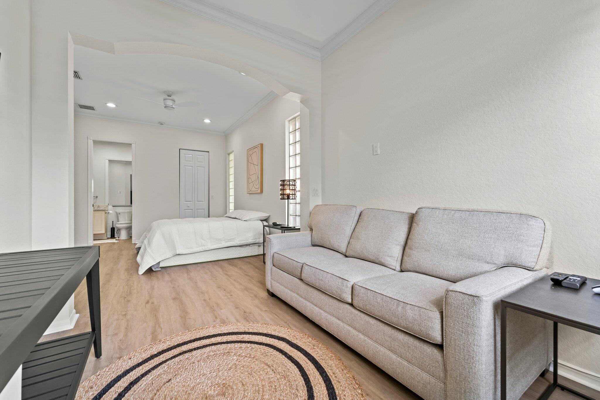 102 Isle Verde Way Way