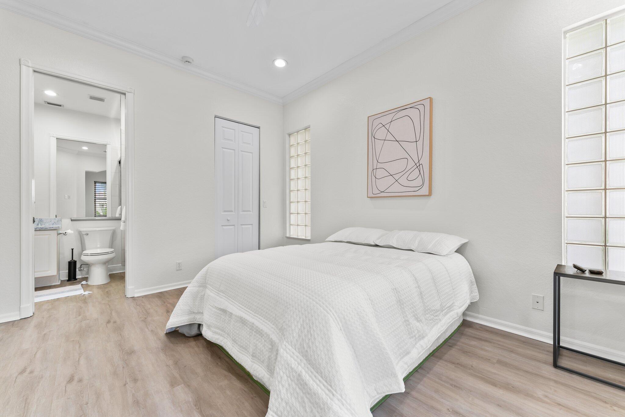 102 Isle Verde Way Way