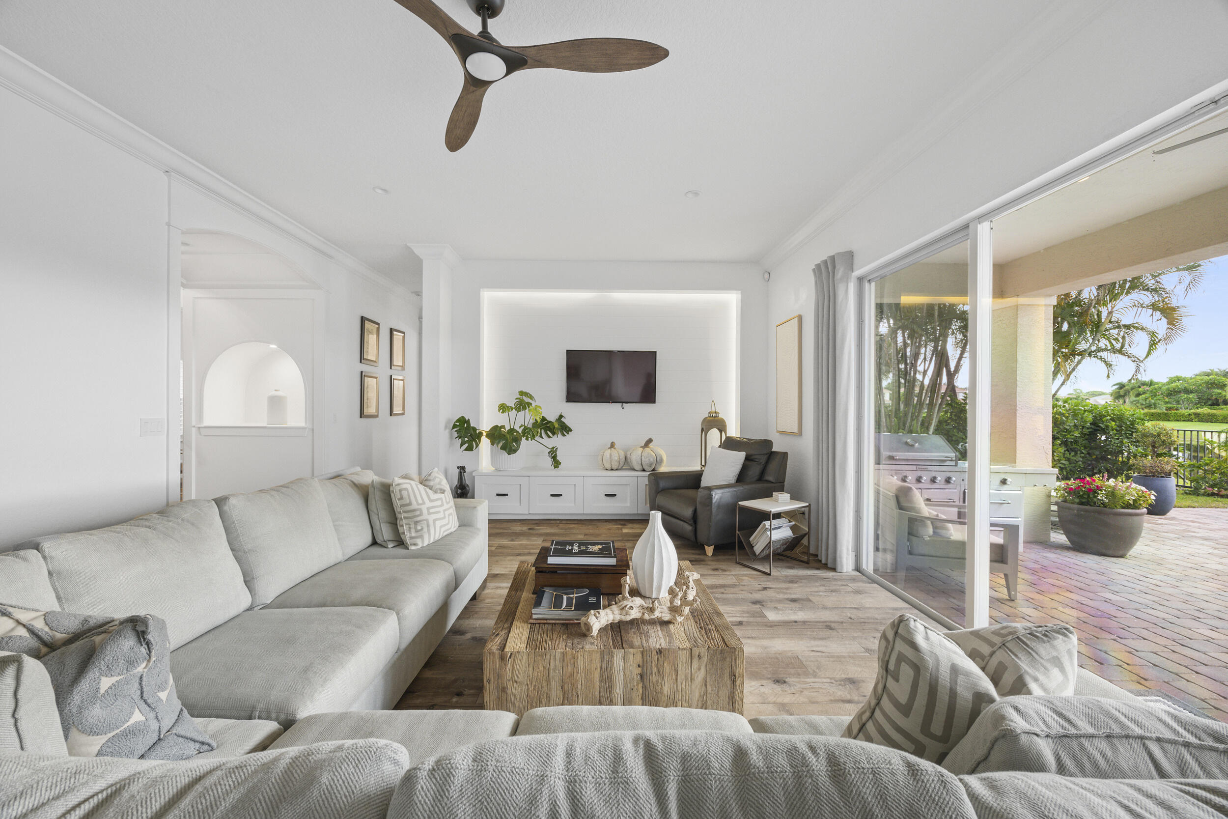 232 Sedona Way