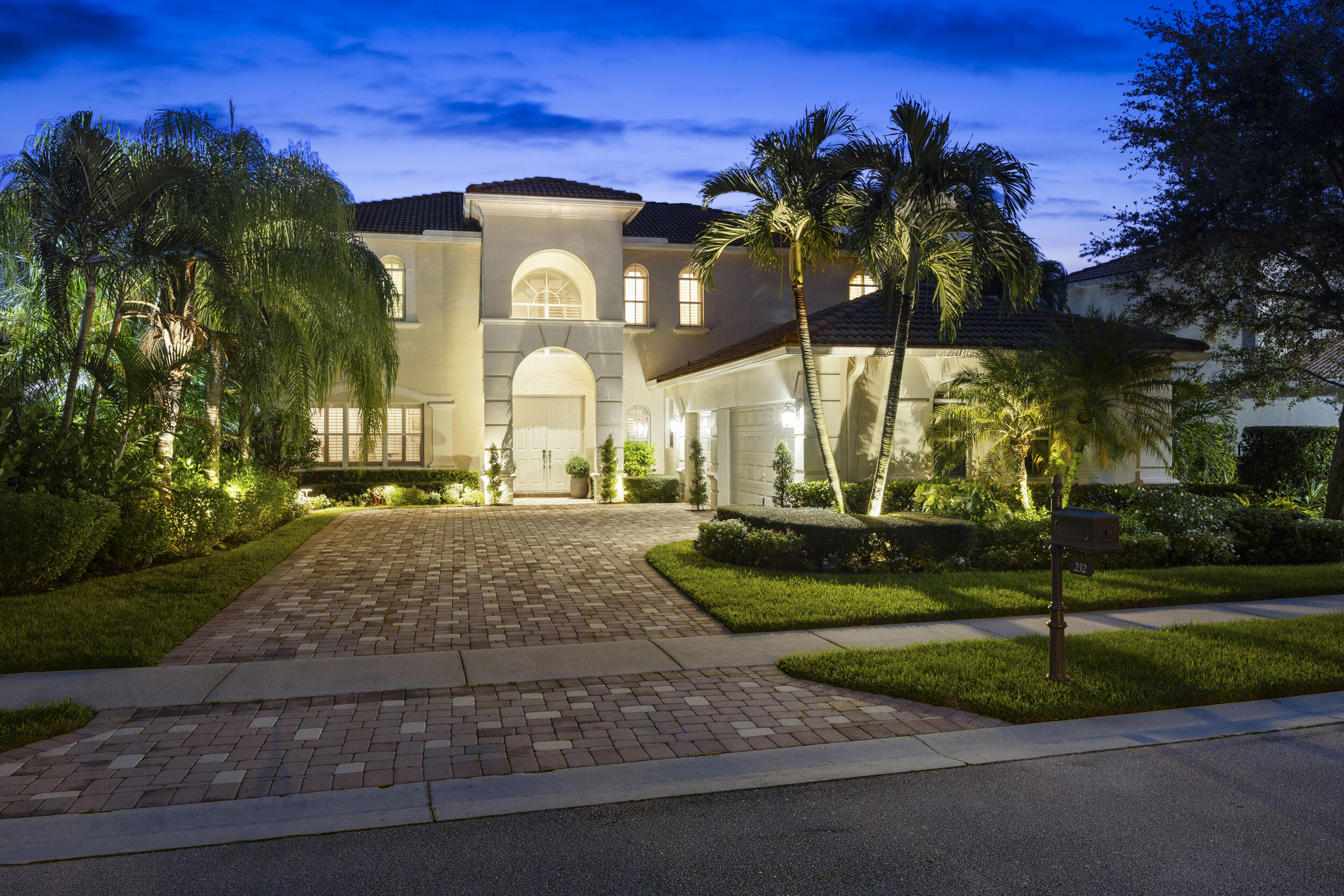 232 Sedona Way
