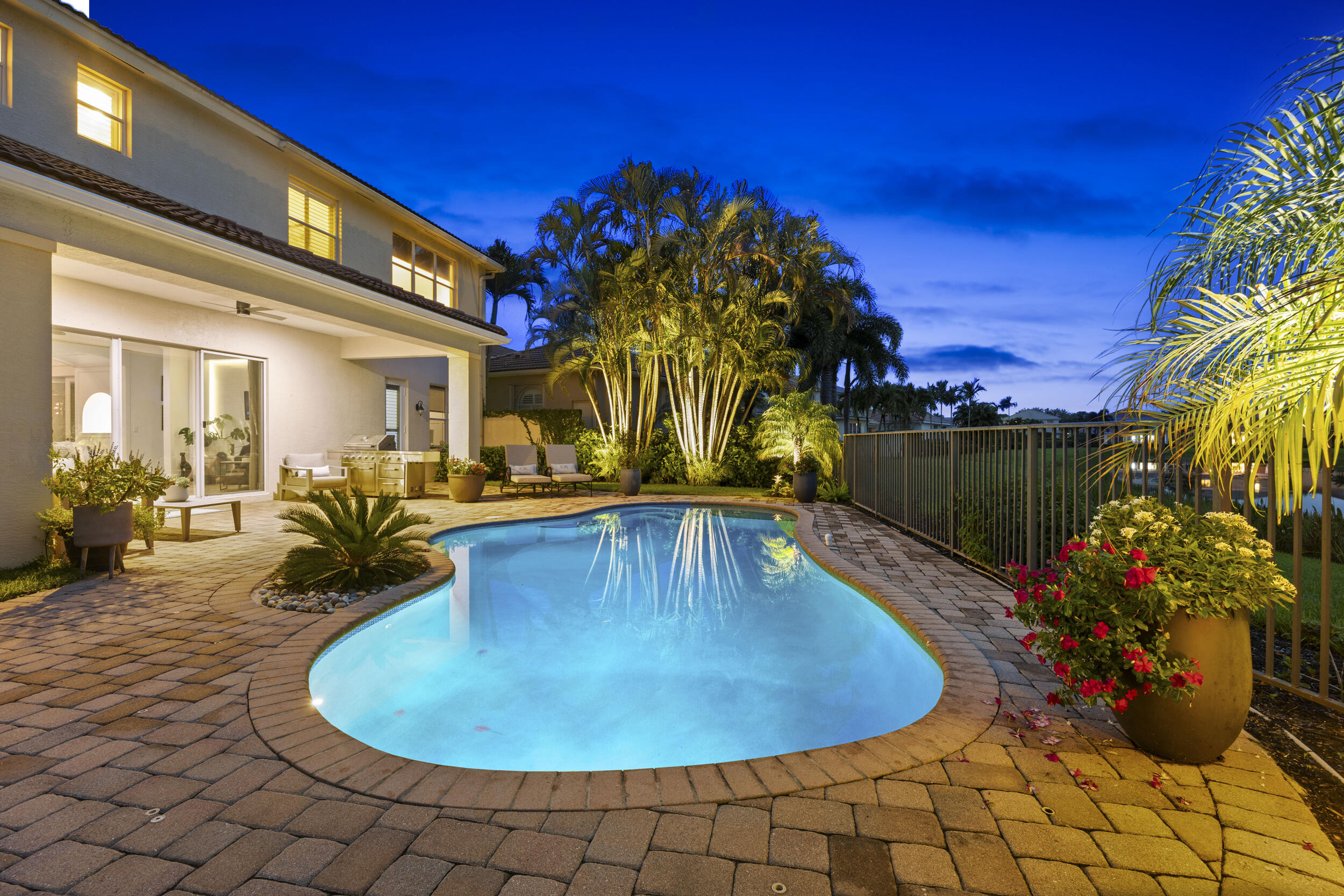 232 Sedona Way