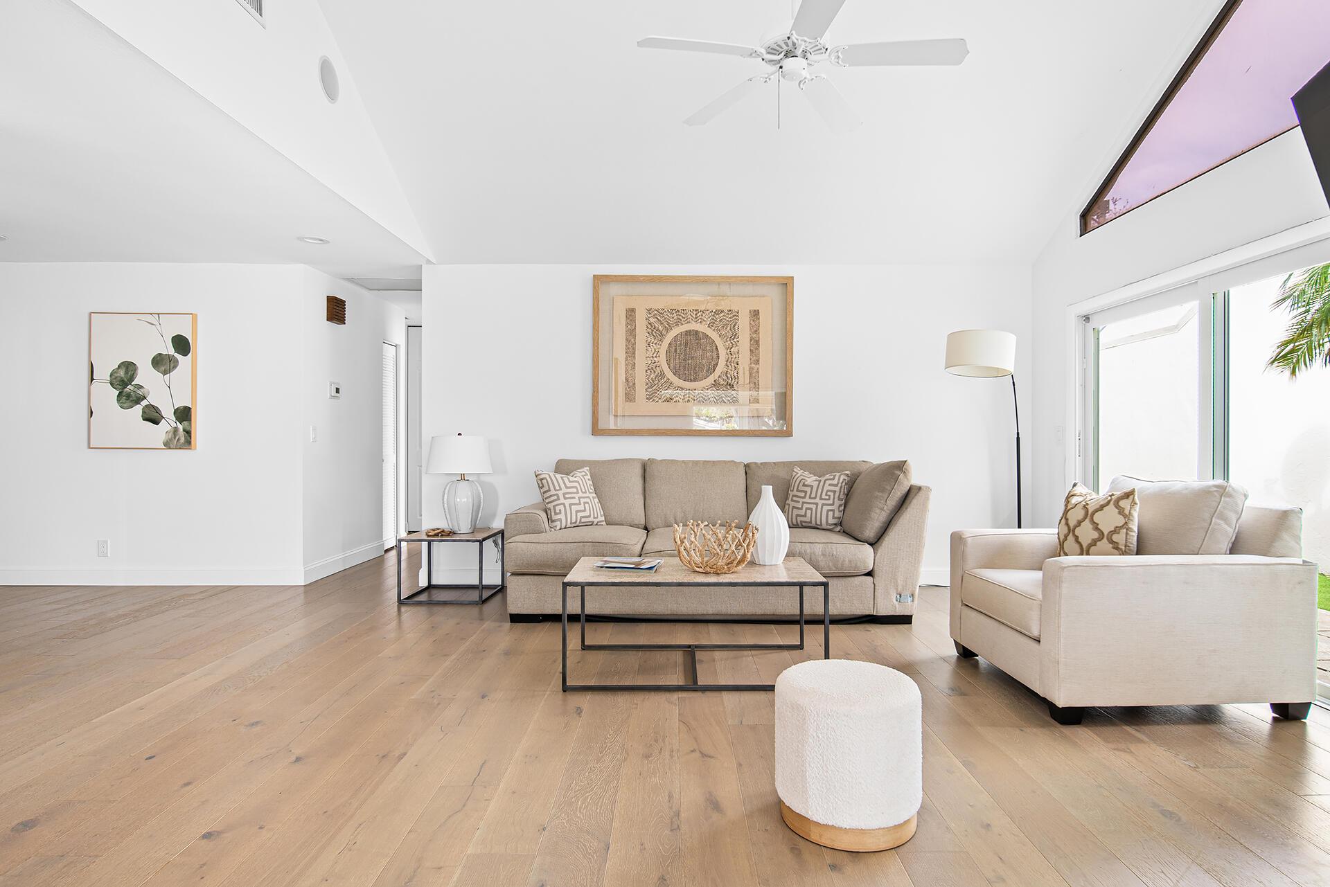 17012 Traverse Circle