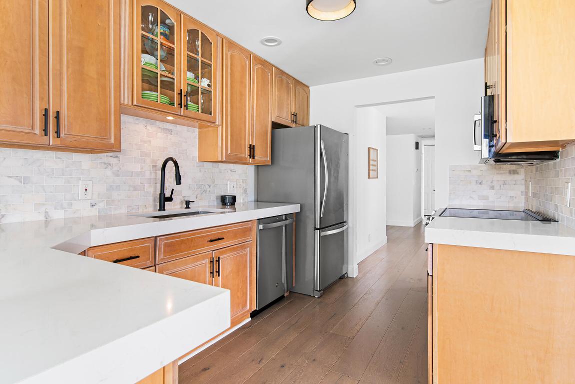 17012 Traverse Circle