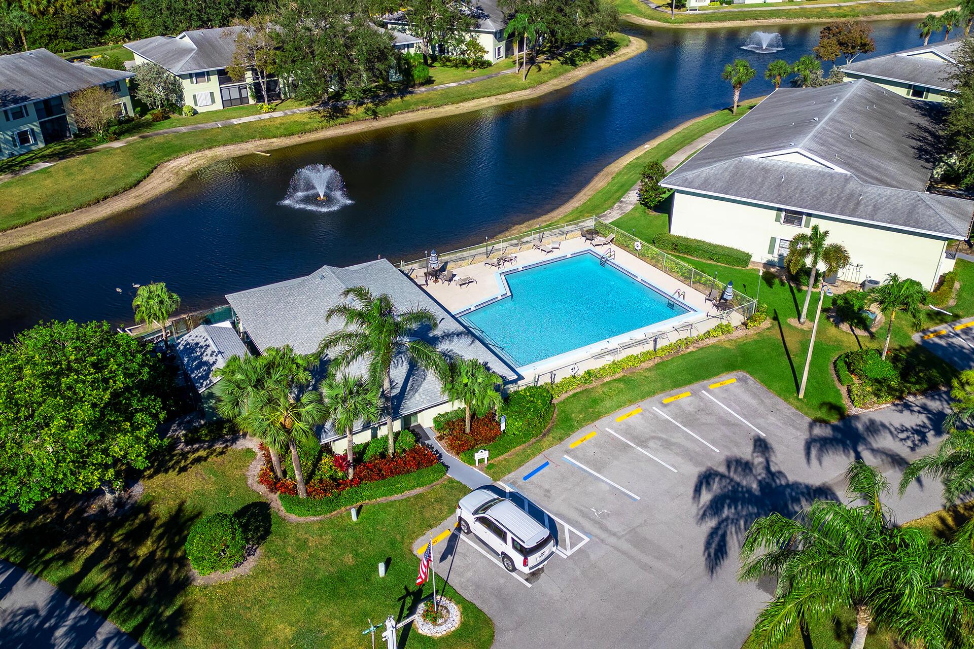 2101 Sabal Ridge Court B