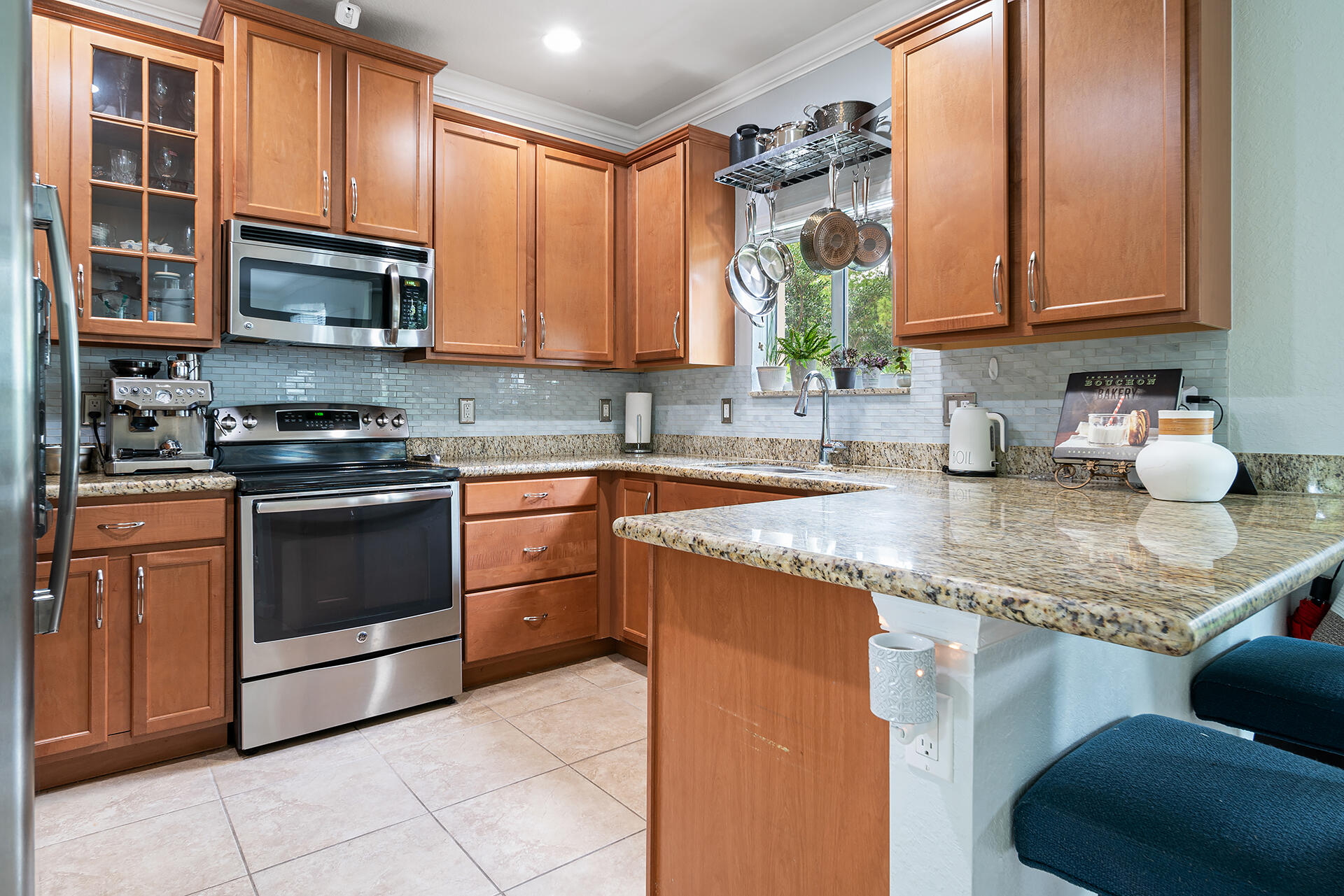 4725 Foxtail Palm Court