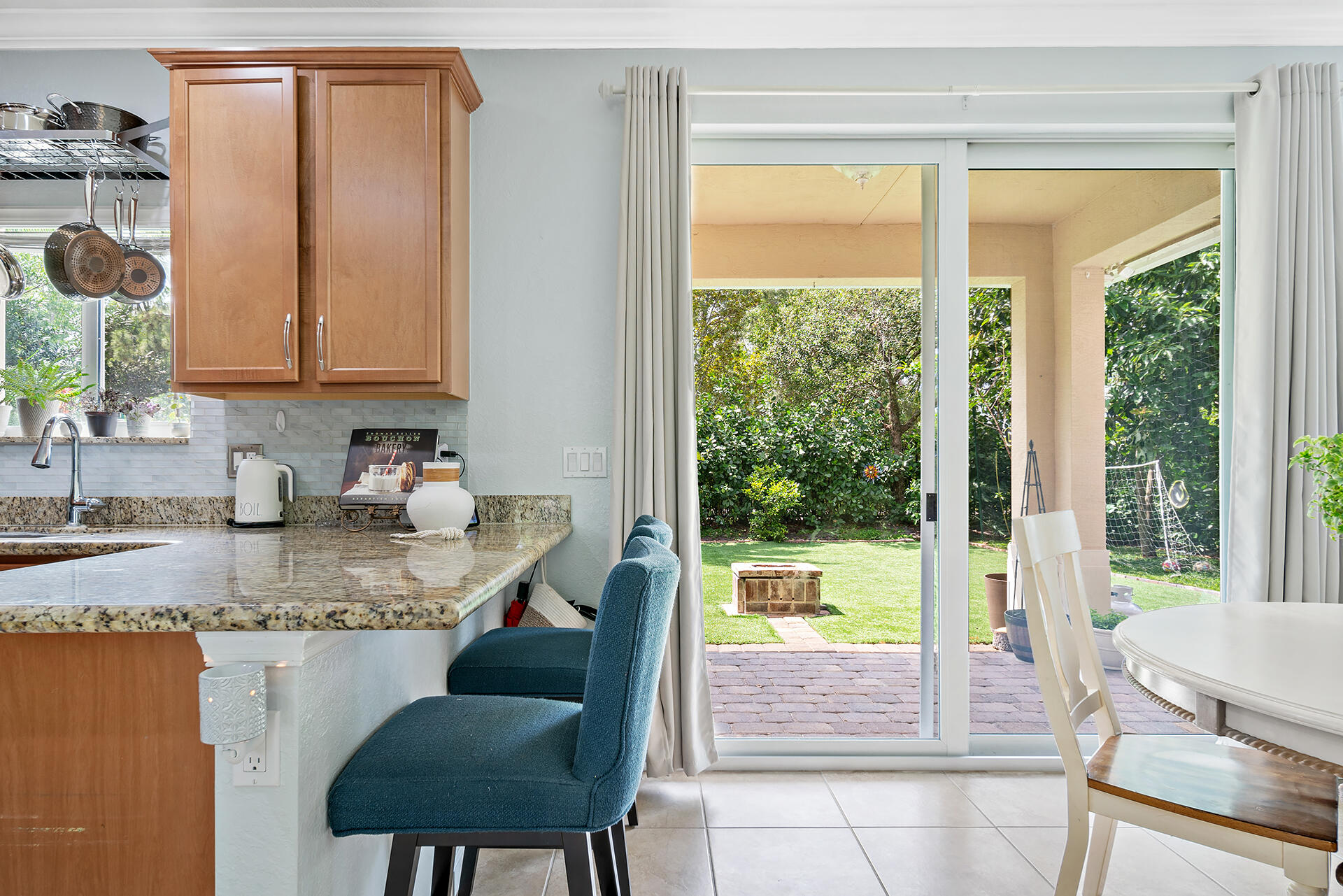 4725 Foxtail Palm Court