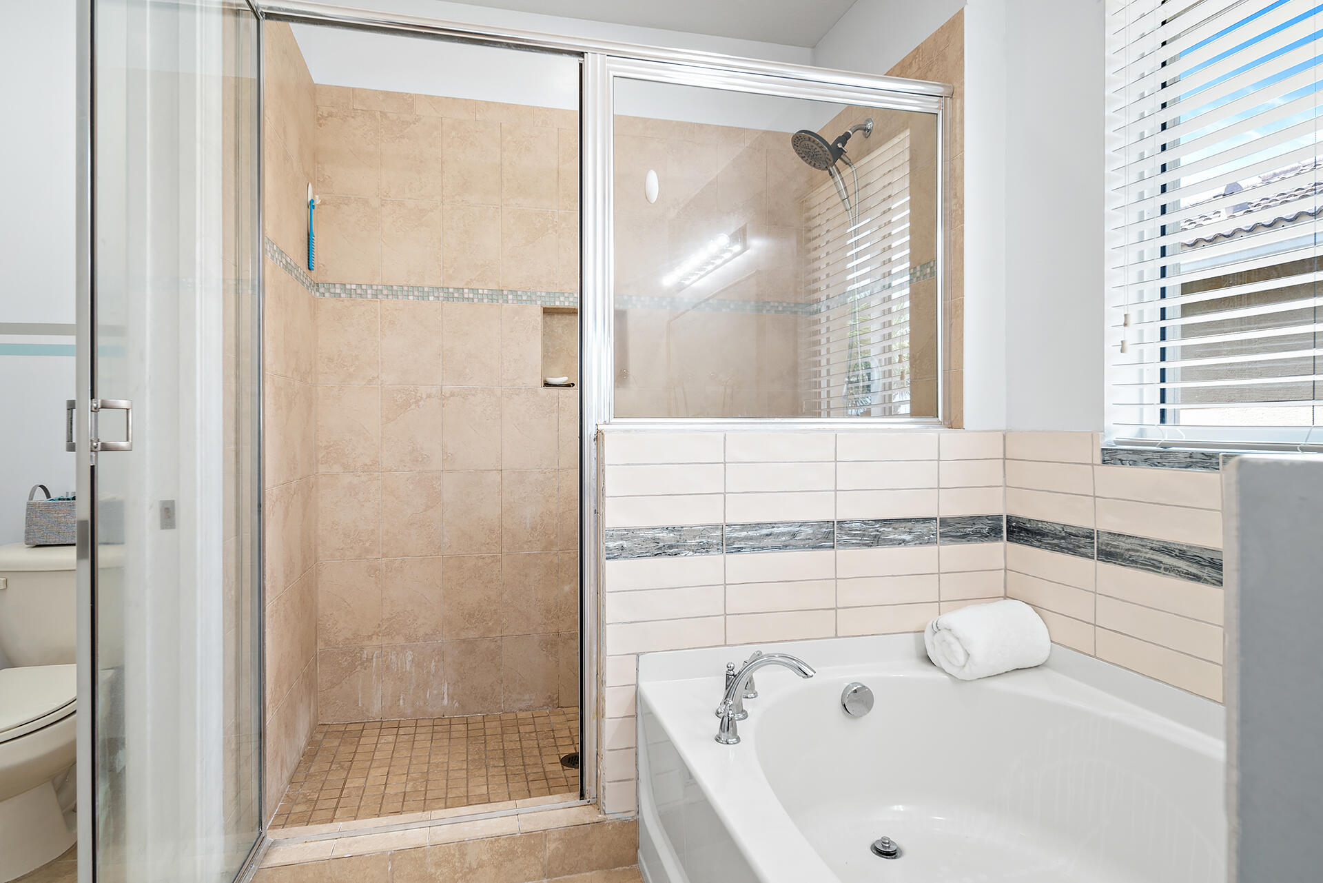 4725 Foxtail Palm Court