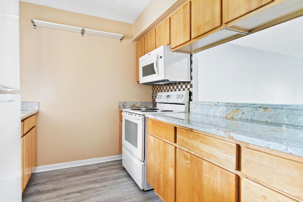 12001 Poinciana Boulevard 102