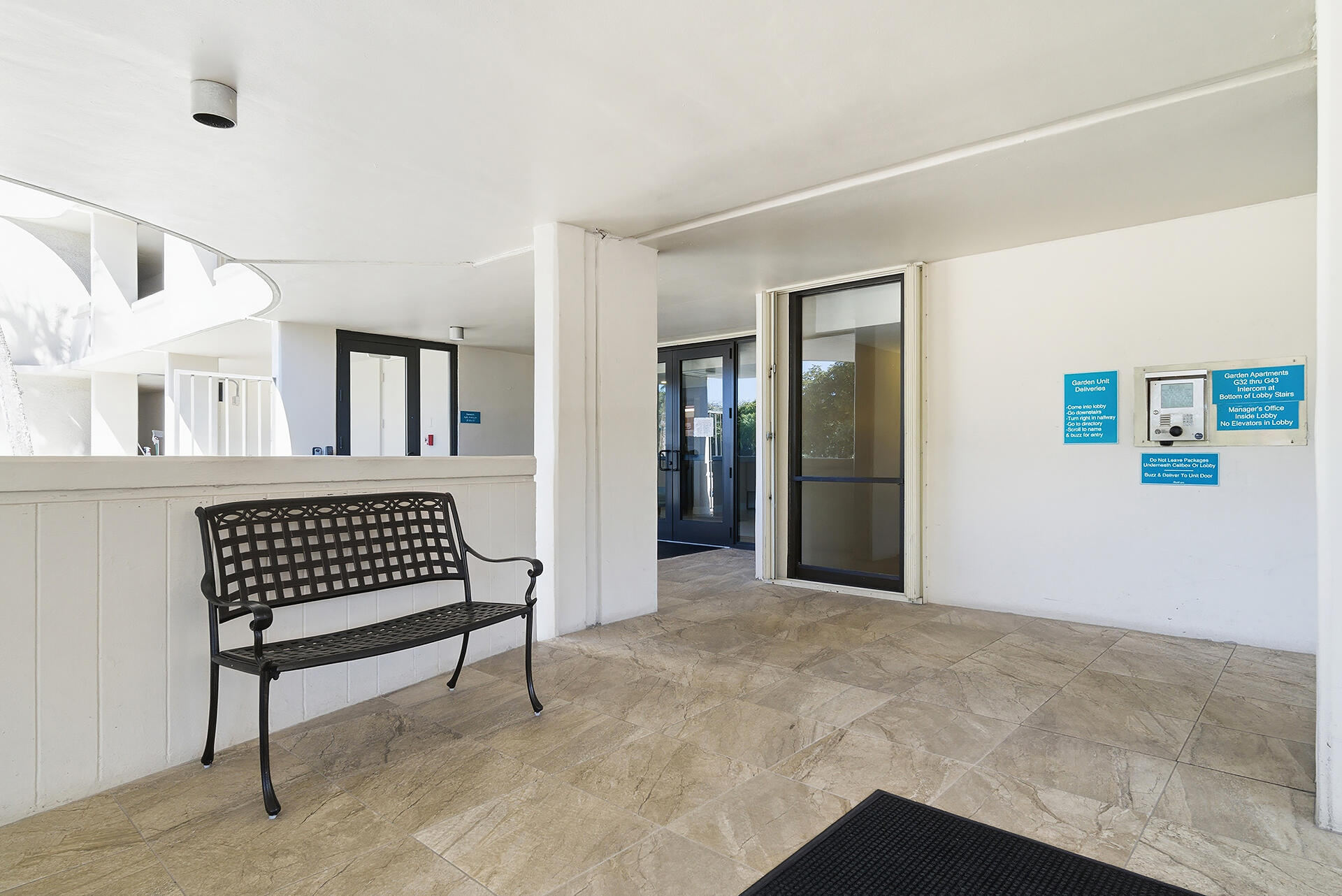 122 Lakeshore Drive 433