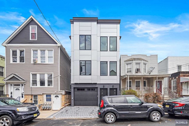 110 Clendenny Avenue 2