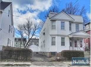 133-135 Dewey Street