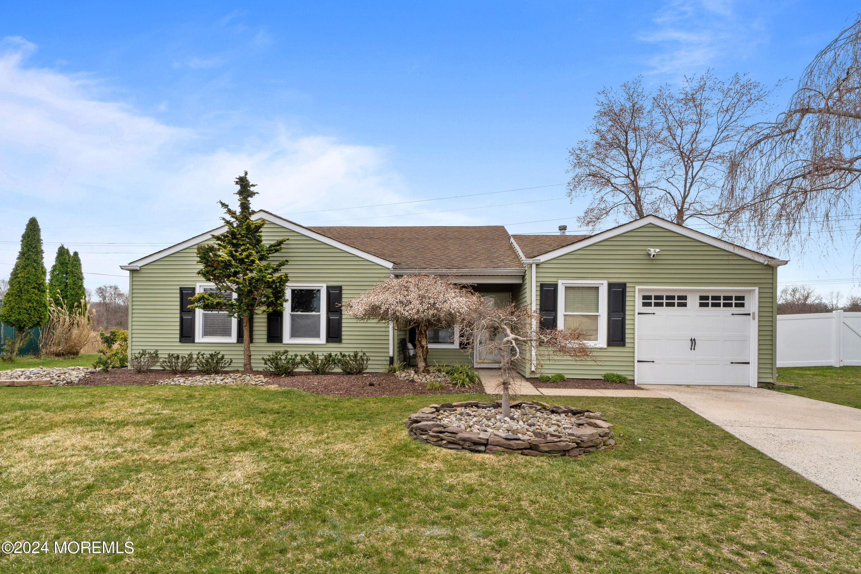 33 Concord Circle