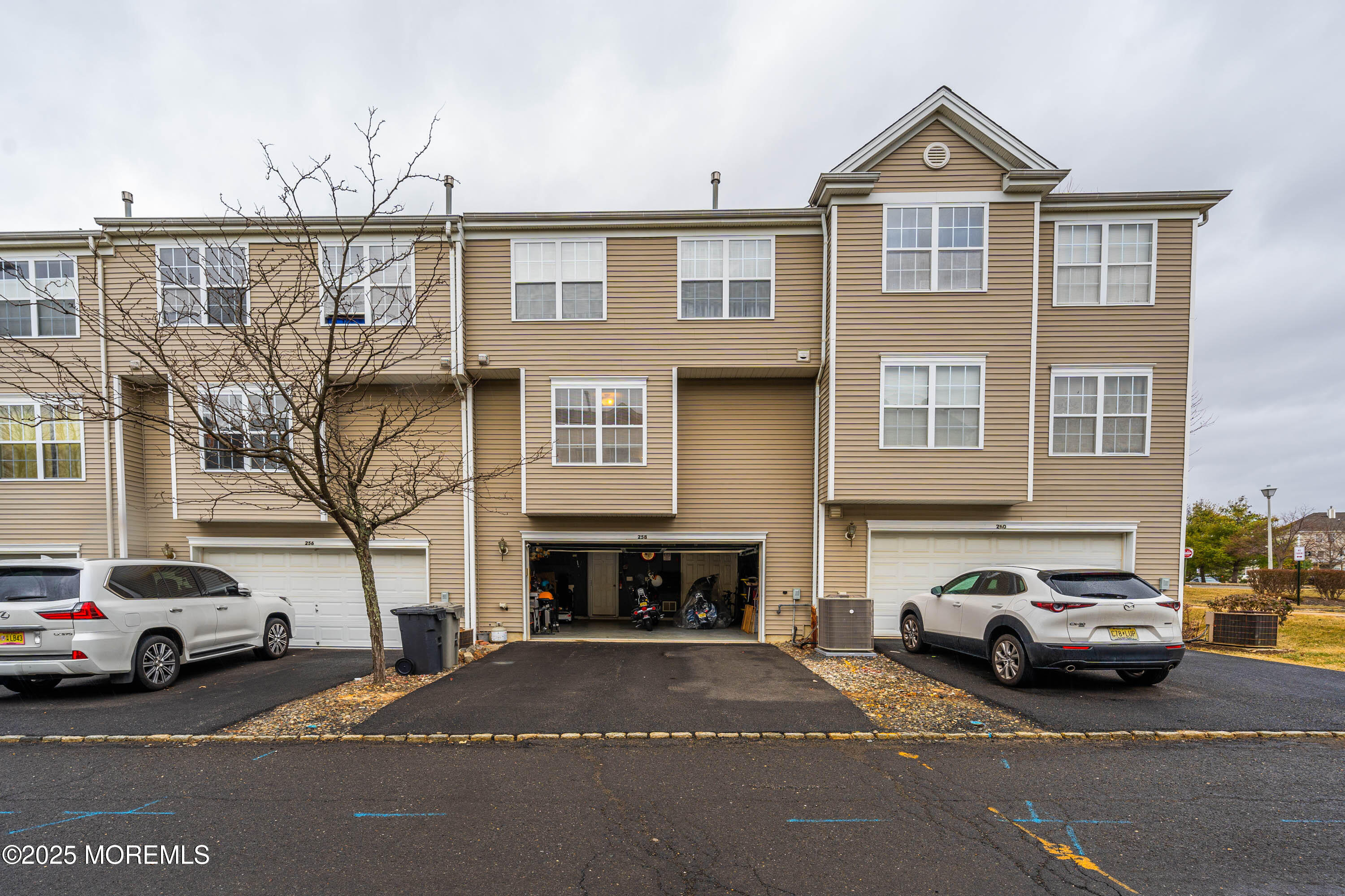 258 Nathan Boulevard 1685