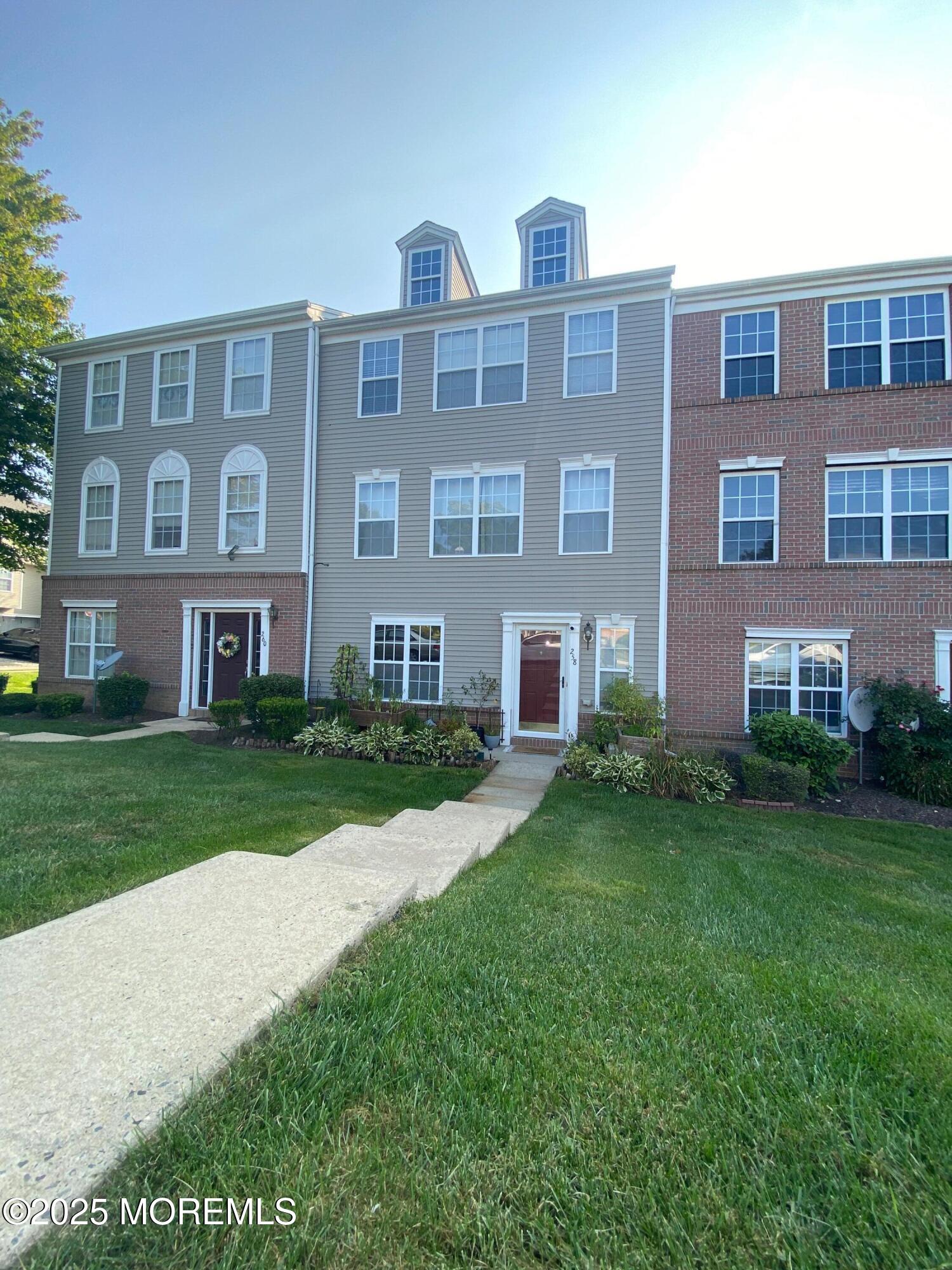 258 Nathan Boulevard 1685