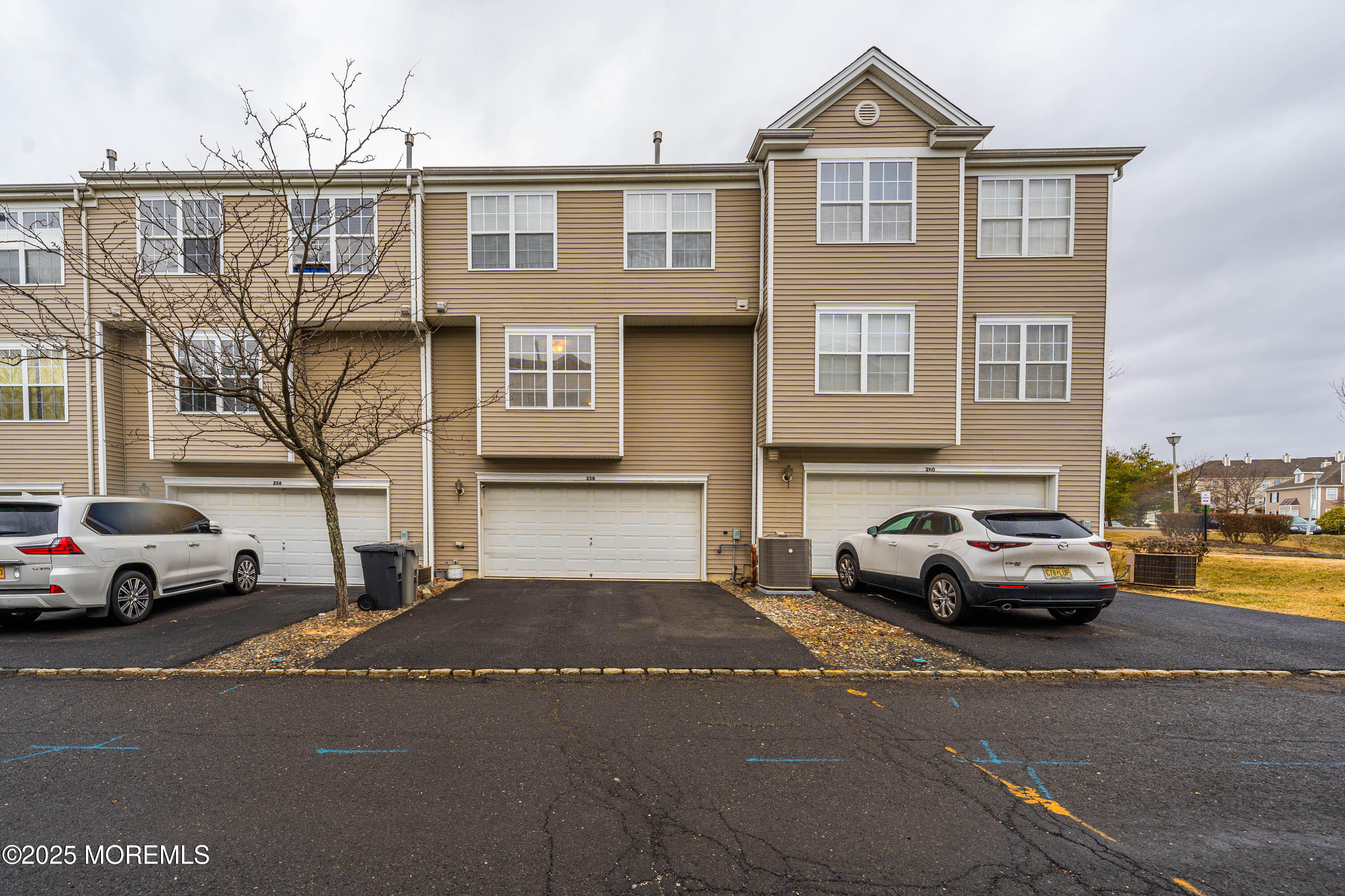 258 Nathan Boulevard 1685
