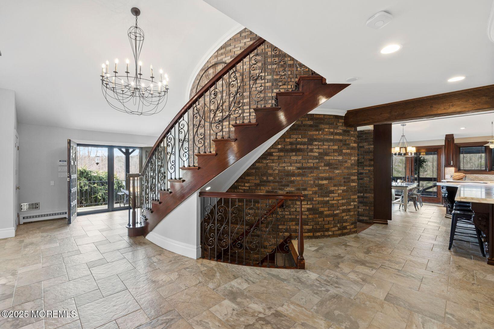 13 Eagle Nest Road