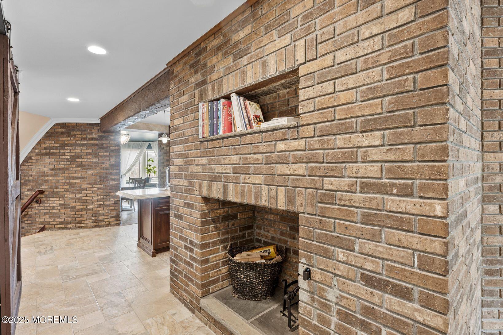 13 Eagle Nest Road