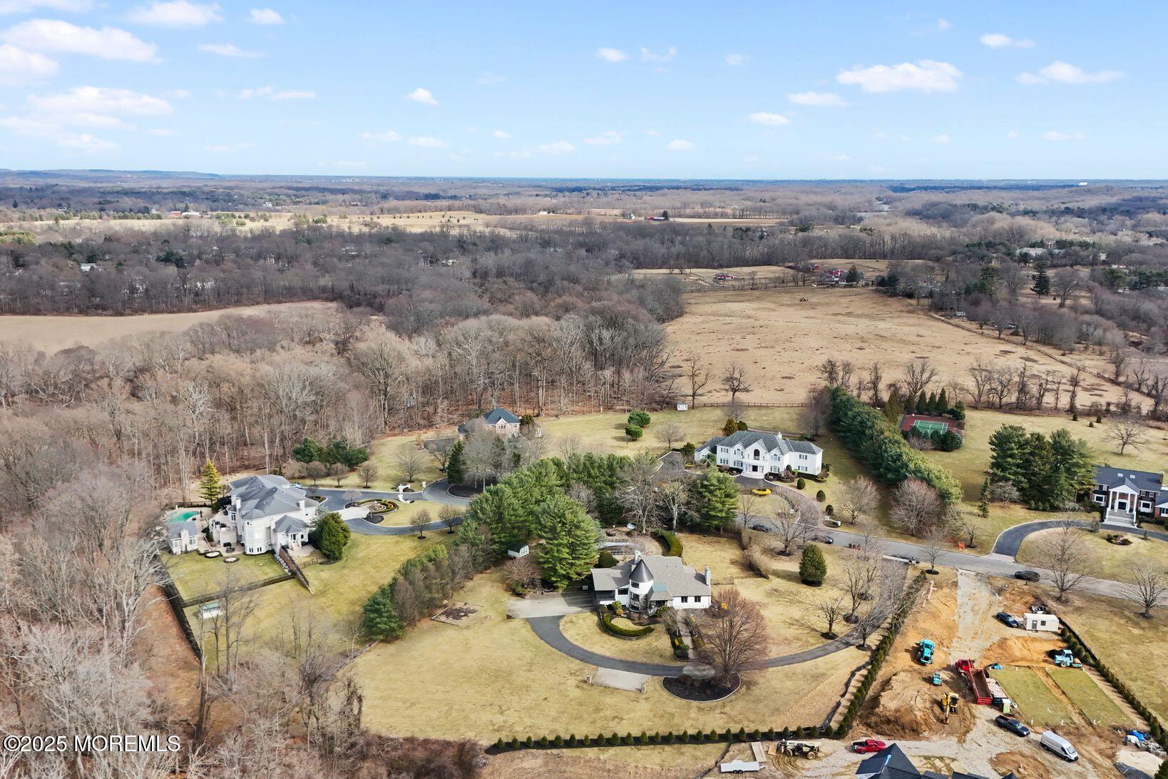 13 Eagle Nest Road