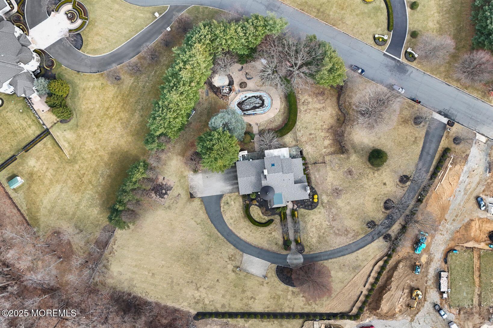 13 Eagle Nest Road