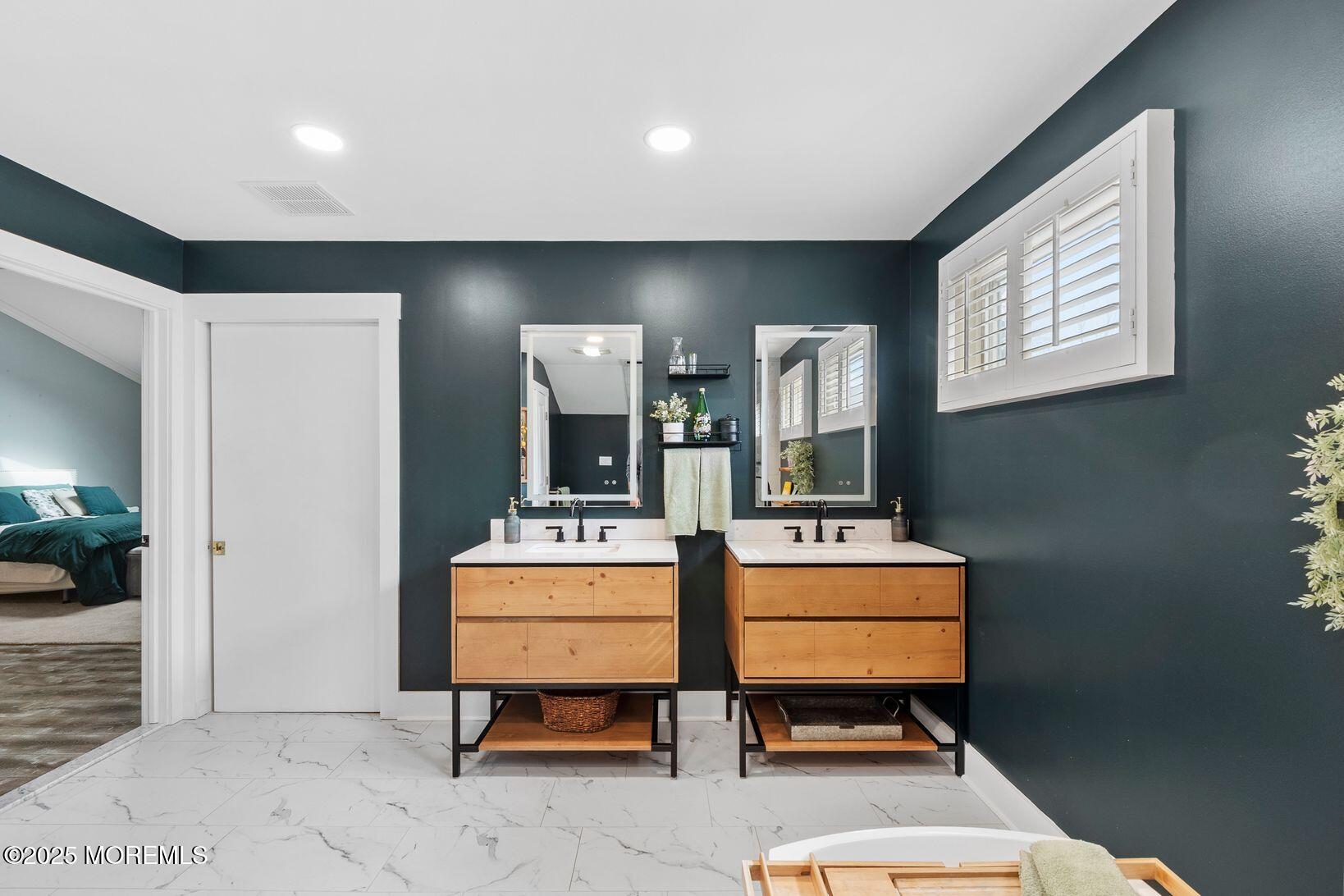 13 Eagle Nest Road