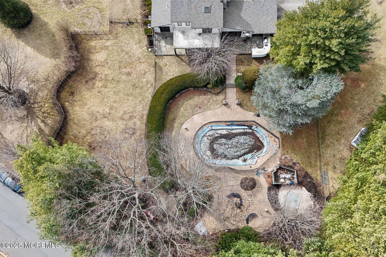 13 Eagle Nest Road