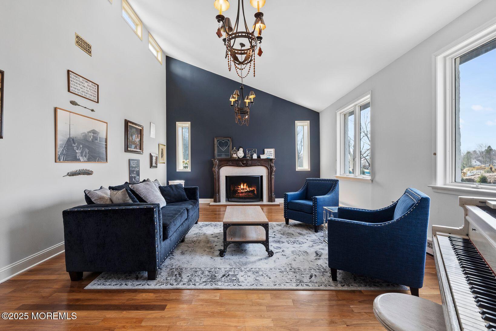 13 Eagle Nest Road