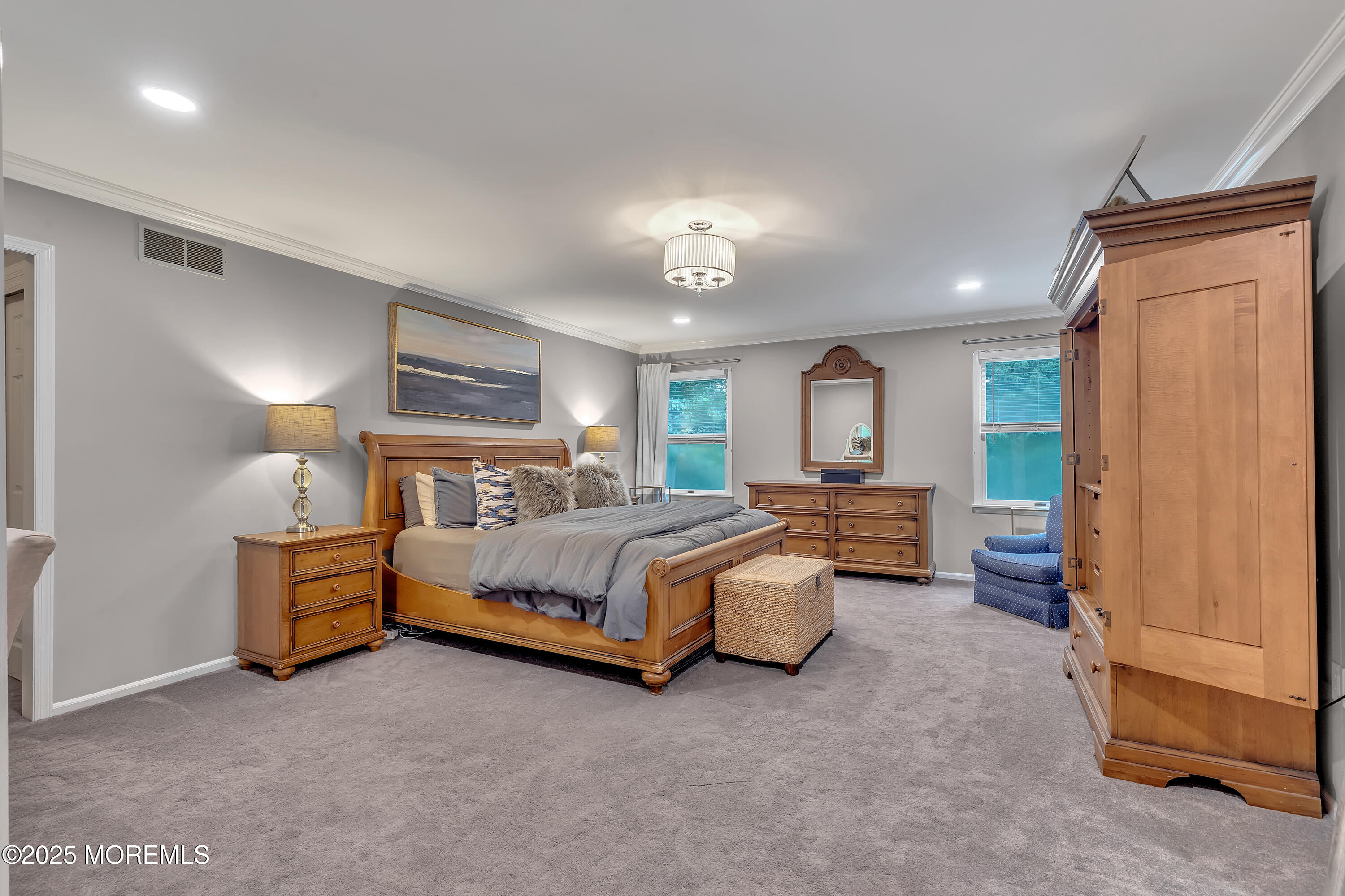 11 Applethorn Court