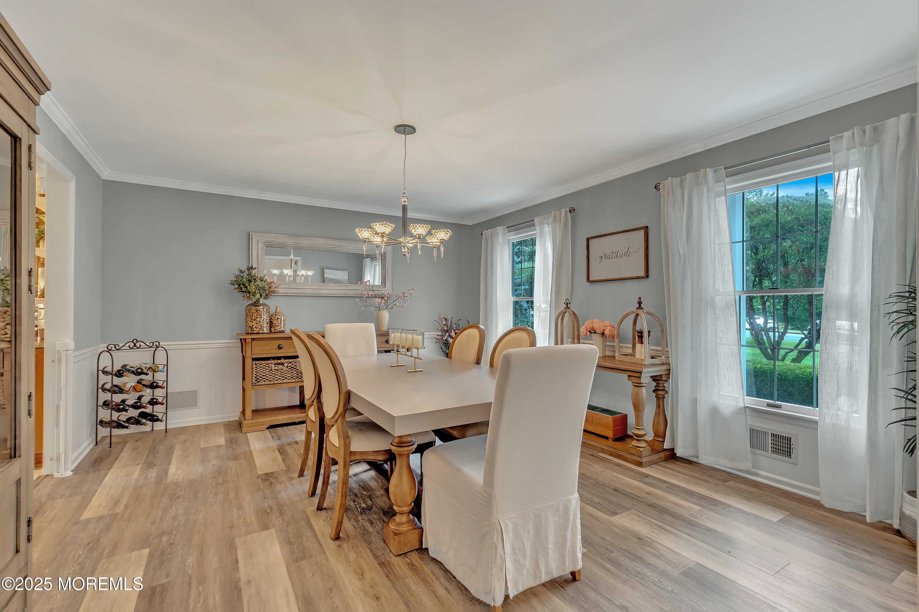11 Applethorn Court